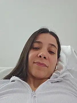 miaeyex online show from 06-18-26, 02:11
