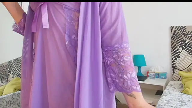 IreneBlue  online show from 06-15-26, 08:03