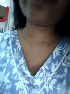 Snapshot of Blossom_lily chatting on 03-28-26, 09:43 Blossom lily online show from 03-28-26, 09:43