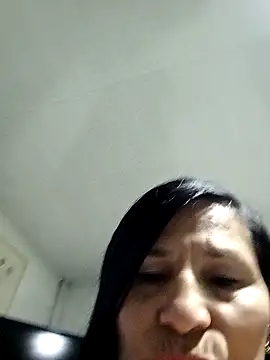 Ladygreeneyes online show from 04-16-26, 01:17