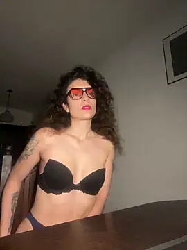 Snapshot of conejita000 chatting on 04-02-26, 02:19 conejita000 online show from 04-02-26, 02:19