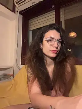 Snapshot of conejita000 chatting on 04-28-26, 02:27 conejita000 online show from 04-28-26, 02:27