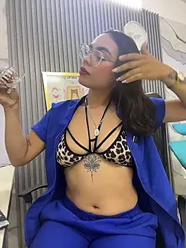 daniela-sexy online show from 06-20-26, 01:49