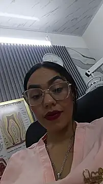 daniela-sexy online show from 06-18-26, 05:18