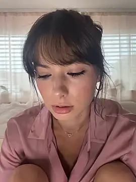 Snapshot of xsugarbabe chatting on 06-02-26, 02:17 xsugarbabe online show from 06-02-26, 02:17