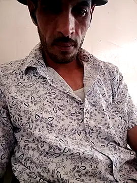 Snapshot of Thisizhakim chatting on 06-30-26, 11:21 Thisizhakim online show from 06-30-26, 11:21
