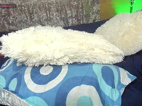 Enzoo98  online show from 03-24-26, 04:56