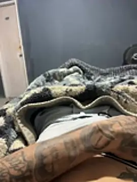 SnowyChimney48 online show from 04-02-26, 02:08