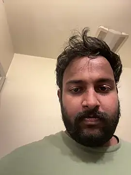 Snapshot of nudekingg chatting on 03-14-26, 11:33 nudekingg online show from 03-14-26, 11:33