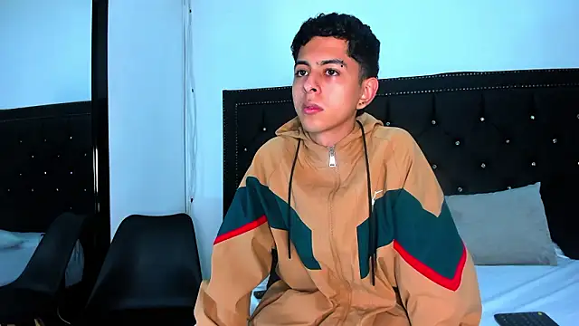 NohaDrake online show from 03-16-26, 04:31