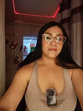 PiscisGirl online show from 07-17-26, 05:37