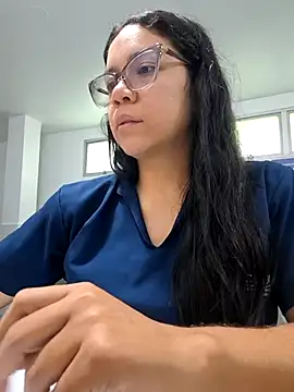Snapshot of Aila_Phone chatting on 05-27-26, 07:21 Aila Phone online show from 05-27-26, 07:21
