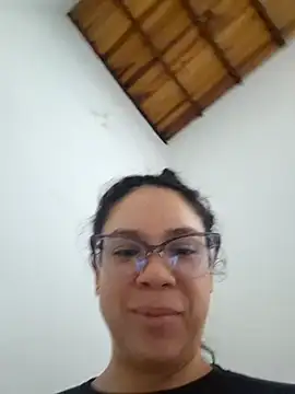 Snapshot of Aila_Phone chatting on 04-06-26, 03:02 Aila Phone online show from 04-06-26, 03:02