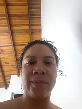 Snapshot of Aila_Phone chatting on 05-08-26, 05:22 Aila Phone online show from 05-08-26, 05:22