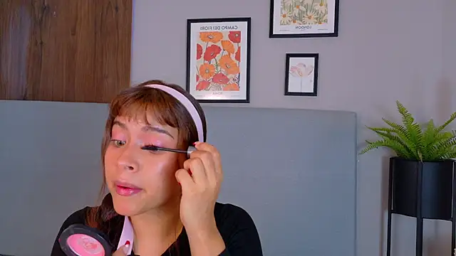 HelenaFoumier online show from 03-31-26, 12:12