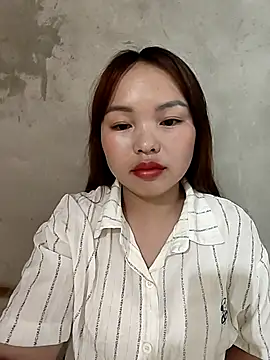 Mina xYx online show from 04-19-26, 02:01