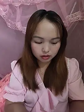 Snapshot of Mina_xYx chatting on 06-10-26, 04:46 Mina xYx online show from 06-10-26, 04:46