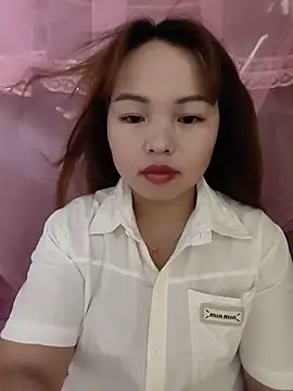 Snapshot of Mina_xYx chatting on 06-14-26, 03:08 Mina xYx online show from 06-14-26, 03:08