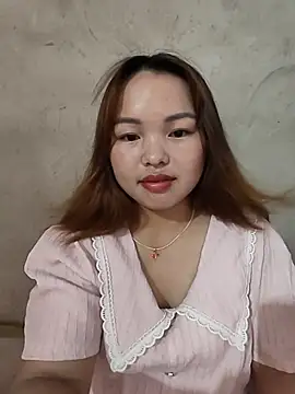Snapshot of Mina_xYx chatting on 06-05-26, 03:33 Mina xYx online show from 06-05-26, 03:33