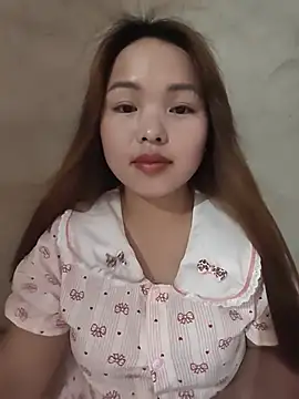 Snapshot of Mina_xYx chatting on 05-26-26, 08:56 Mina xYx online show from 05-26-26, 08:56