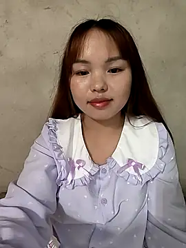 Snapshot of Mina_xYx chatting on 05-03-26, 03:37 Mina xYx online show from 05-03-26, 03:37