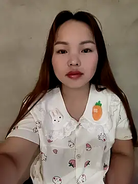 Snapshot of Mina_xYx chatting on 05-12-26, 04:09 Mina xYx online show from 05-12-26, 04:09