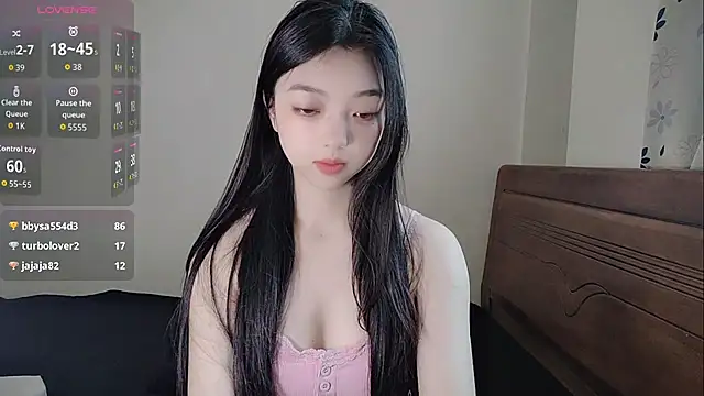 oblakitty  online show from 04-21-26, 01:42