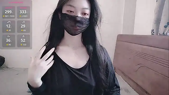 Snapshot of oblakitty_ chatting on 06-14-26, 12:40 oblakitty online show from 06-14-26, 12:40