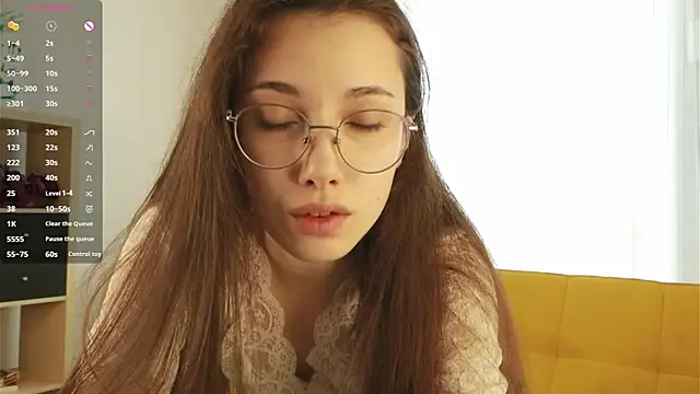 IsauraHolleman online show from 04-03-26, 03:13