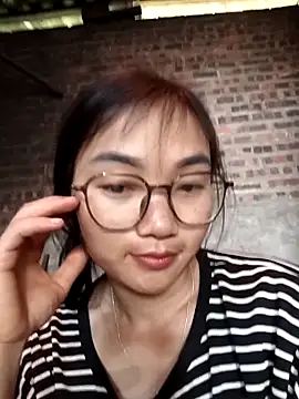emmasexy2k online show from 04-22-26, 05:58