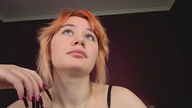 ElizabethRedWings online show from 06-24-26, 02:10