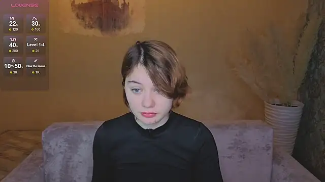 ElizabethRedWings online show from 05-21-26, 01:25