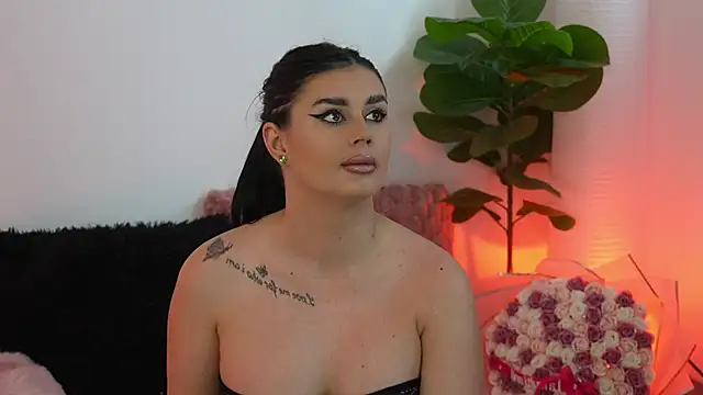 Snapshot of ItsKendra chatting on 05-08-26, 01:26 ItsKendra online show from 05-08-26, 01:26