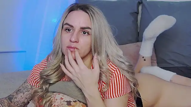 sexy fuzzy socks online show from 03-28-26, 05:52