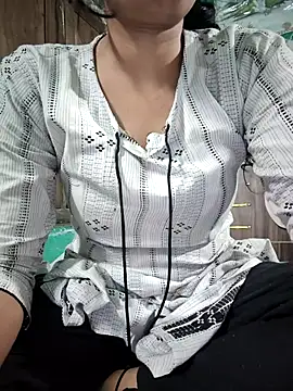 model seela online show from 03-23-26, 03:34