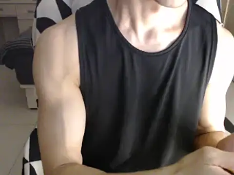 Snapshot of Kent6828 chatting on 05-01-26, 03:17 Kent6828 online show from 05-01-26, 03:17