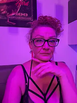Milf-Gabi online show from 04-10-26, 07:10