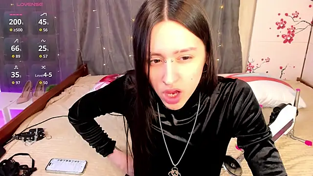 Finelia online show from 04-05-26, 07:37