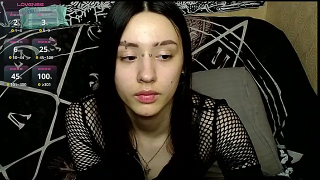 Snapshot of Finelia chatting on 06-16-26, 03:23 Finelia online show from 06-16-26, 03:23