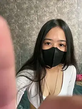 Leeleesweetbaebi online show from 03-19-26, 08:36