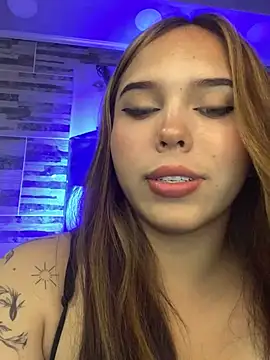 Snapshot of lunacandy_0 chatting on 06-10-26, 12:01 lunacandy 0 online show from 06-10-26, 12:01