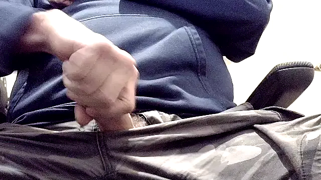 Snapshot of MasterBator69X chatting on 04-09-26, 11:49 MasterBator69X online show from 04-09-26, 11:49