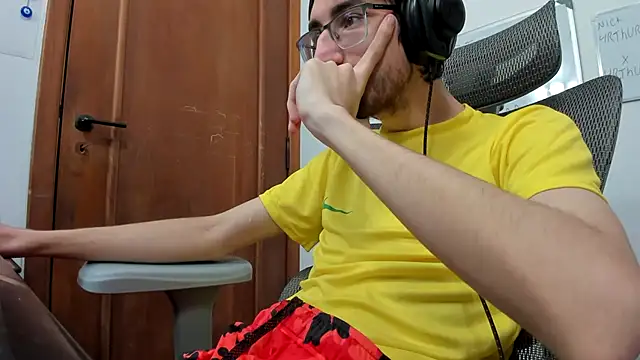 4rthurTV online show from 07-06-26, 12:34