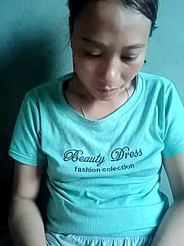 Snapshot of Leiley_98 chatting on 07-15-26, 03:13 Leiley 98 online show from 07-15-26, 03:13