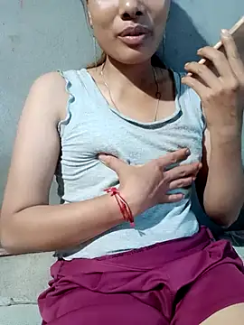 Snapshot of Leiley_98 chatting on 07-01-26, 12:55 Leiley 98 online show from 07-01-26, 12:55