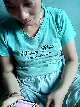 Snapshot of Leiley_98 chatting on 06-28-26, 02:40 Leiley 98 online show from 06-28-26, 02:40