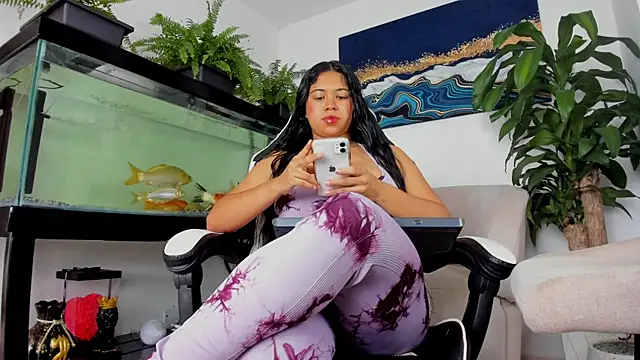 Snapshot of lia_lovelly01 chatting on 07-23-26, 04:25 lia lovelly01 online show from 07-23-26, 04:25