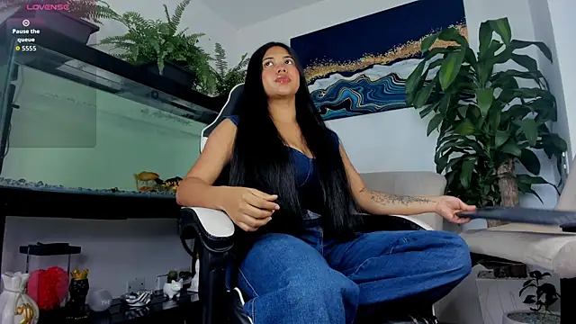 Snapshot of lia_lovelly01 chatting on 07-05-26, 08:48 lia lovelly01 online show from 07-05-26, 08:48