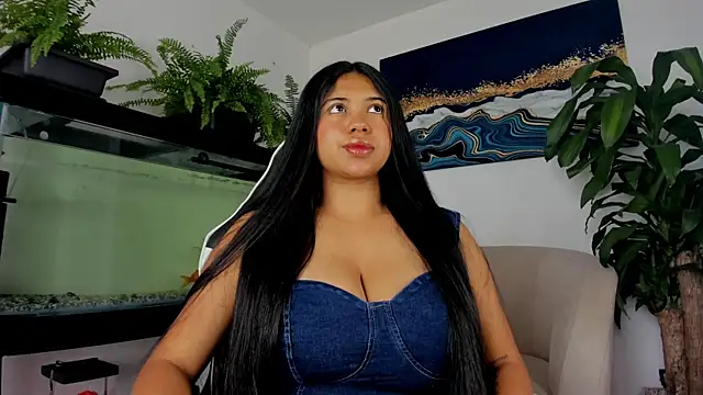 Snapshot of lia_lovelly01 chatting on 07-10-26, 05:46 lia lovelly01 online show from 07-10-26, 05:46