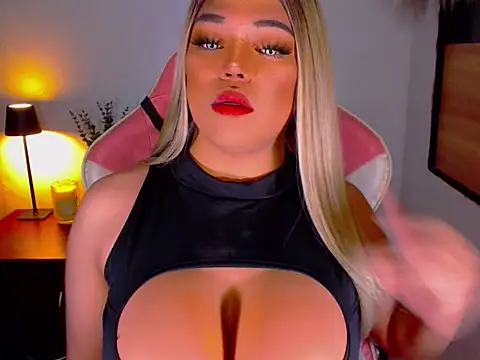 Snapshot of Zandralopez chatting on 03-30-26, 02:35 Zandralopez online show from 03-30-26, 02:35